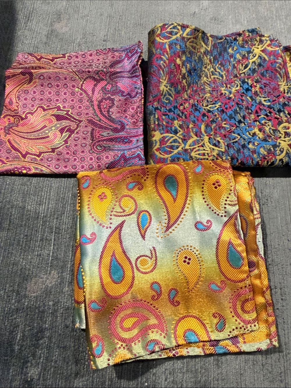 Colorful Hand Hemmed Set of 3 vintage pocket squares, Bold Retro paisley